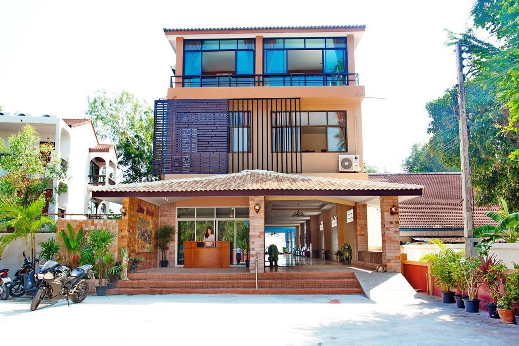 Sea Breeze Guest House Cha-Am Luaran gambar
